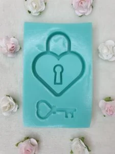 moule silicone pour résine cadenas coeur shaker