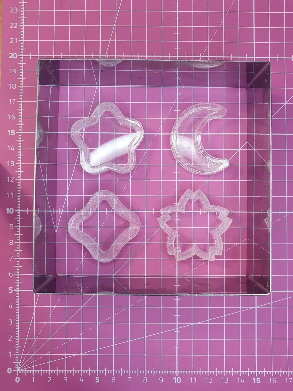 silicone mold grip palet shaker for resin
