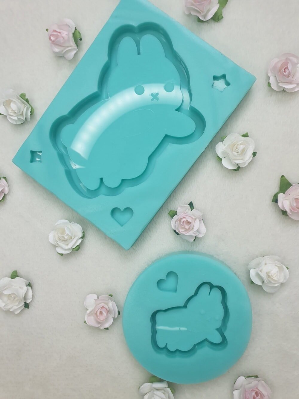 silicone mold bunny shaker for resin
