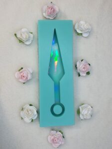 silicone mold tiny holographique kunai for resin