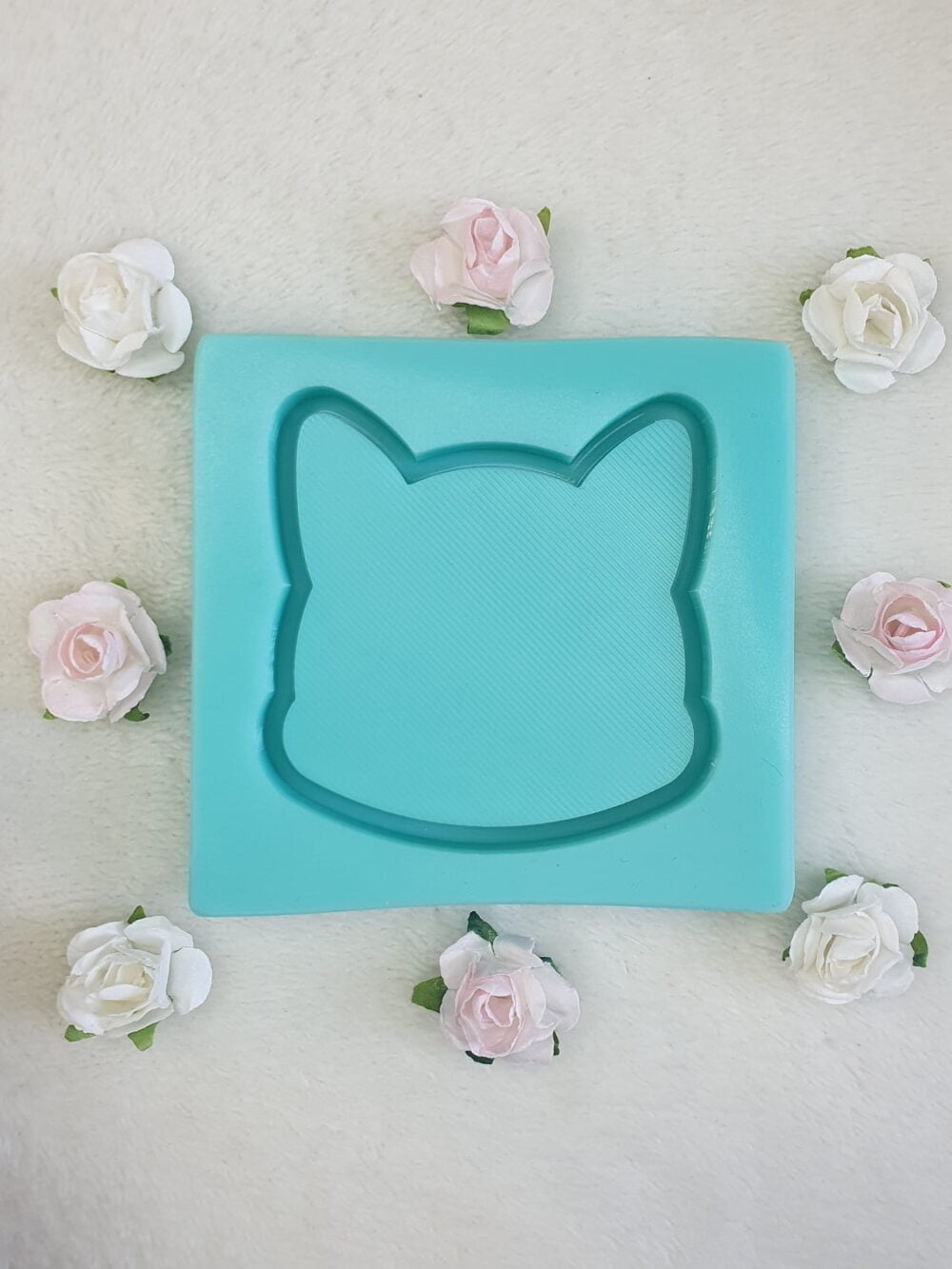 silicone mold cat head shaker for resin