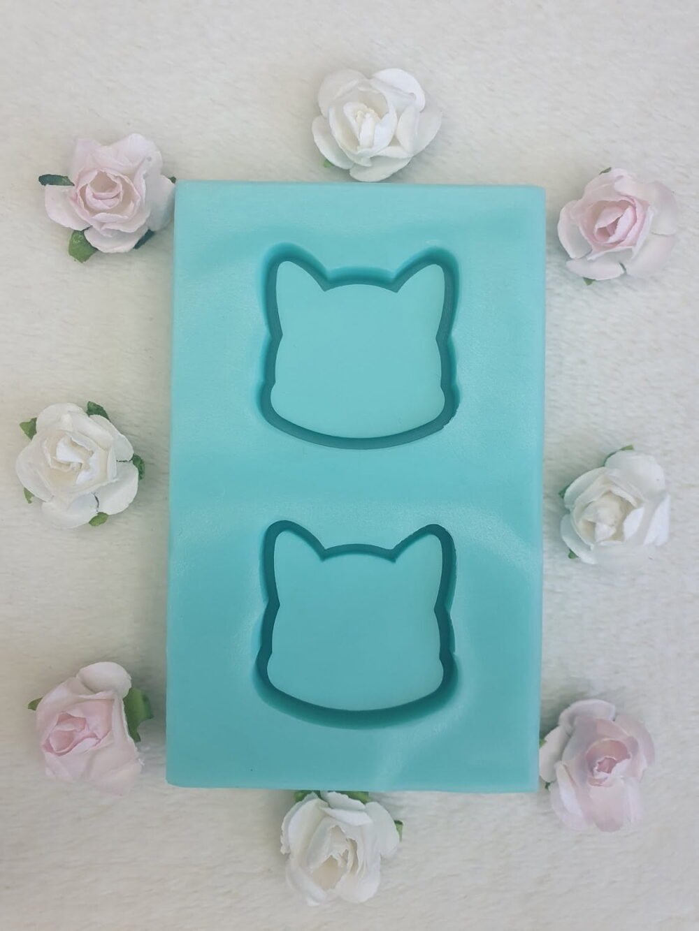 silicone mold tiny cat head shaker for resin