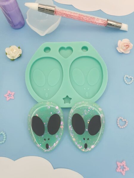 Moule en silicone boucles d'oreilles alien dandadan momo ayase pour résine époxy