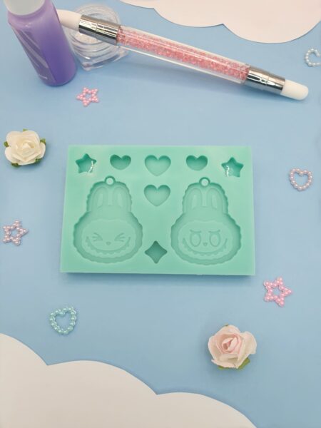 Moule en silicone boucles d'oreilles labubu pour résine époxy