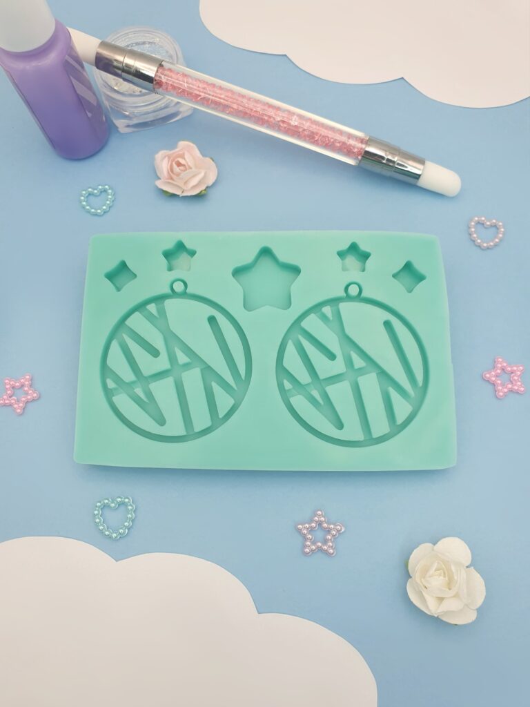 Moule en silicone boucles d'oreilles kpop stray kids pour résine époxy