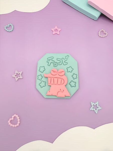 Emporte-pièce shin-chan pour pâte polymère