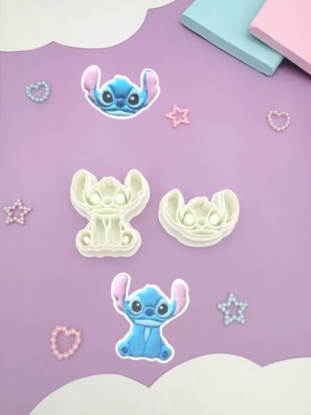 Emporte-pièce alien bleu pour pâte polymère