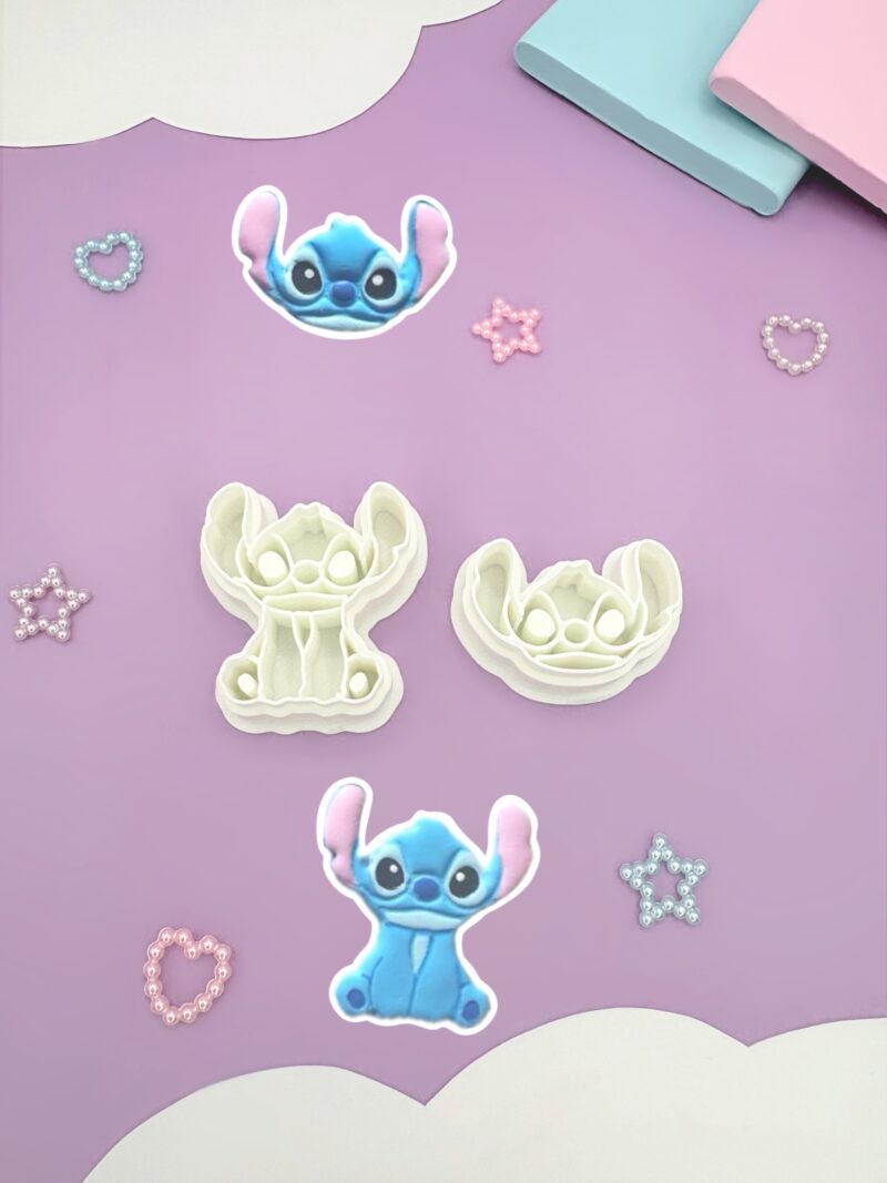 Emporte-pièce alien bleu pour pâte polymère