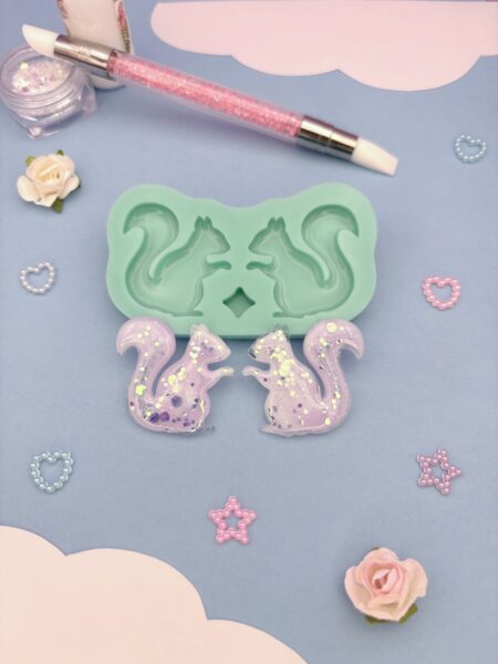 Moule en silicone boucles d'oreilles écureuils pour résine époxy.