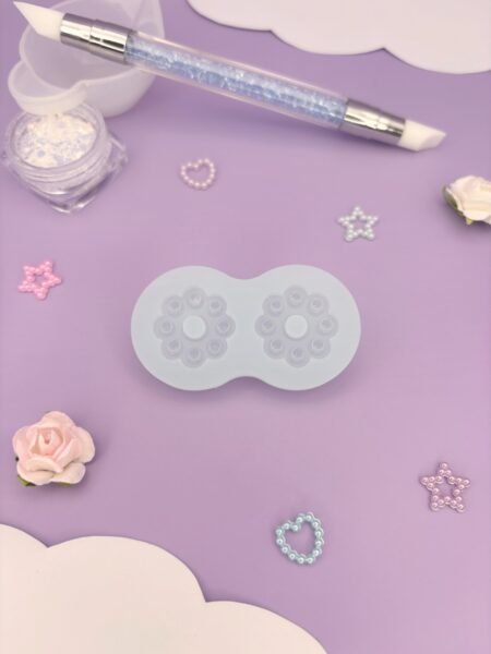 Moule en silicone boucles d'oreilles pour résine époxy. Pampille pour créole interchangeable