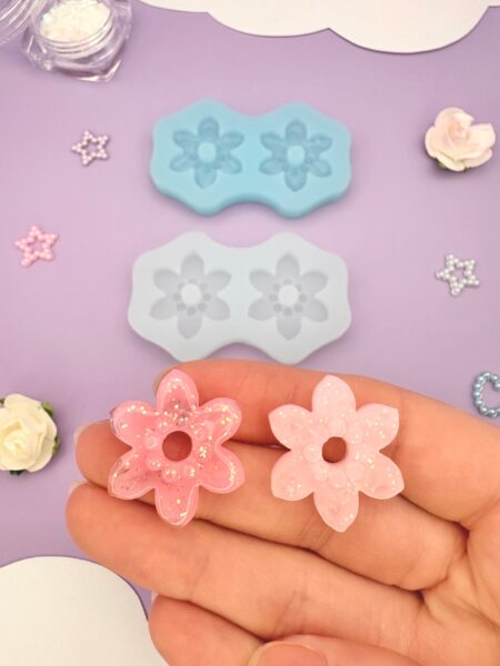 Moule en silicone boucles d'oreilles fleurs pour résine époxy. Pampille pour créole interchangeable